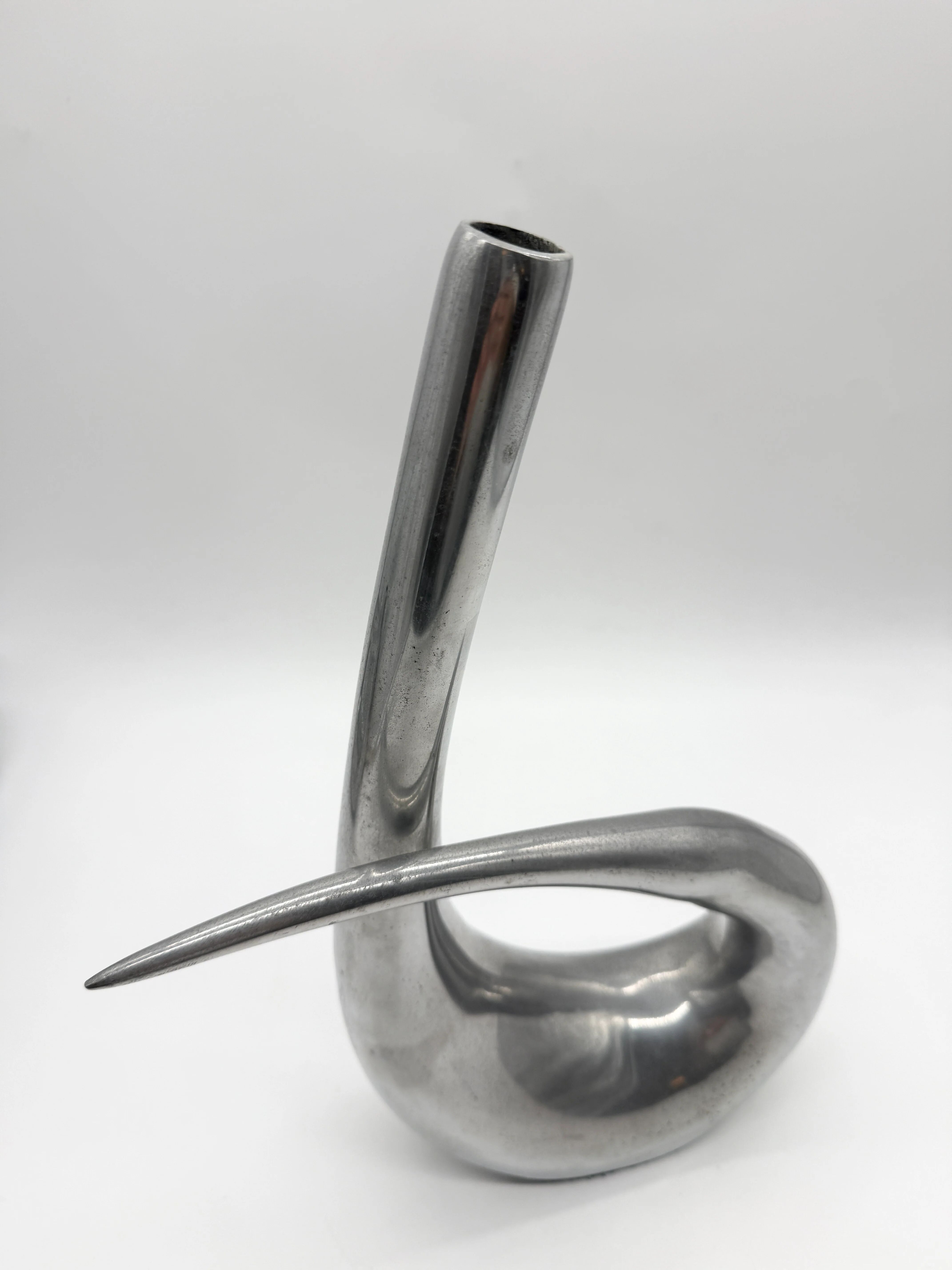Vase zoomorphe en fonte d’aluminium, 1970s