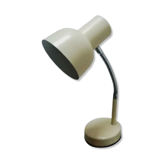 Articulated desk lamp