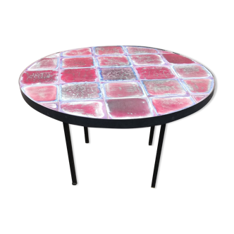 Vintage ceramic red coffee table