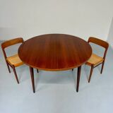 Table de repas a rallonge en teck design scandinave  Niels Otto Moller