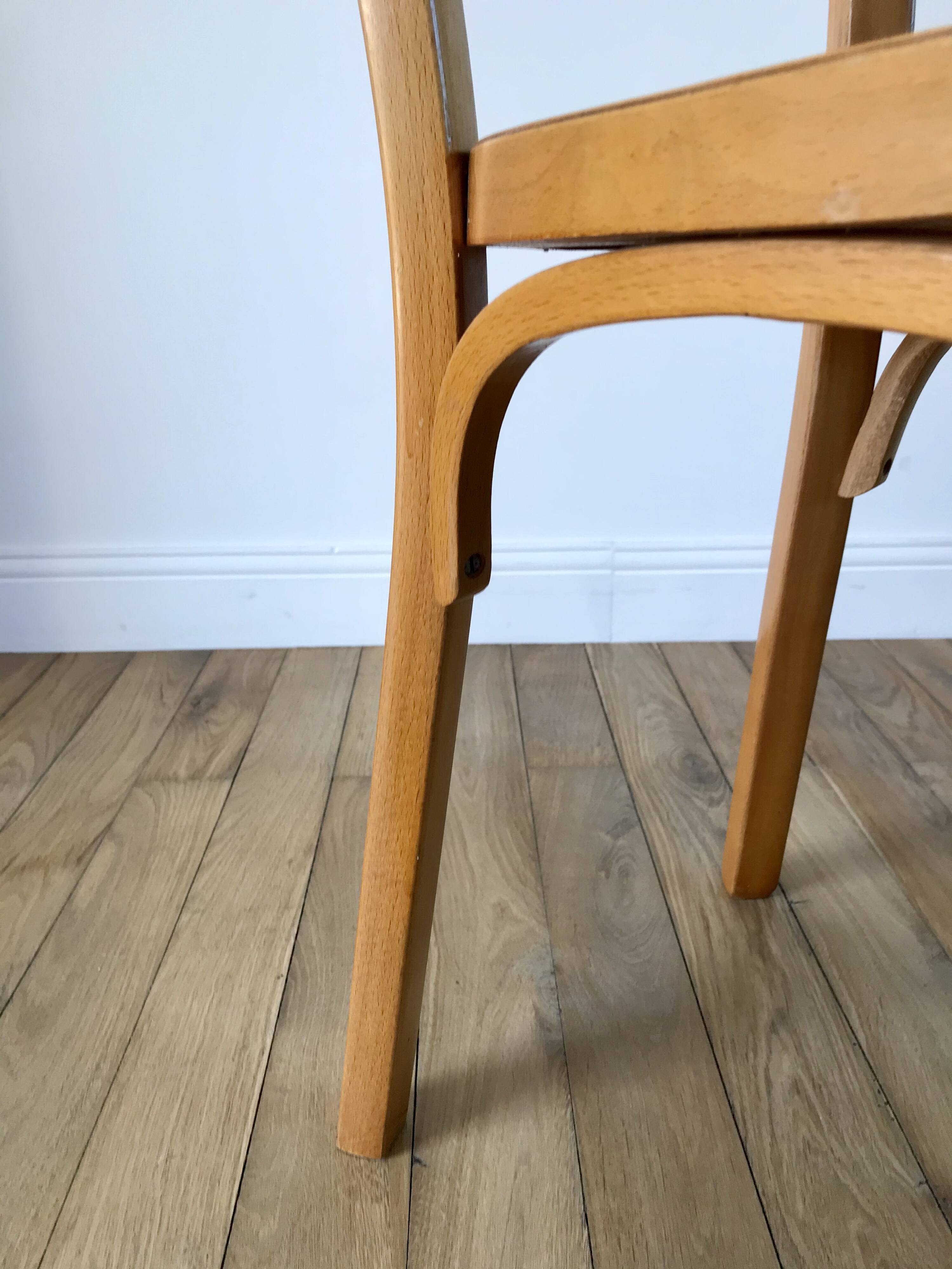 Set of 4 baumann bistro chairs in blond wood / honey stamped 40-50 years