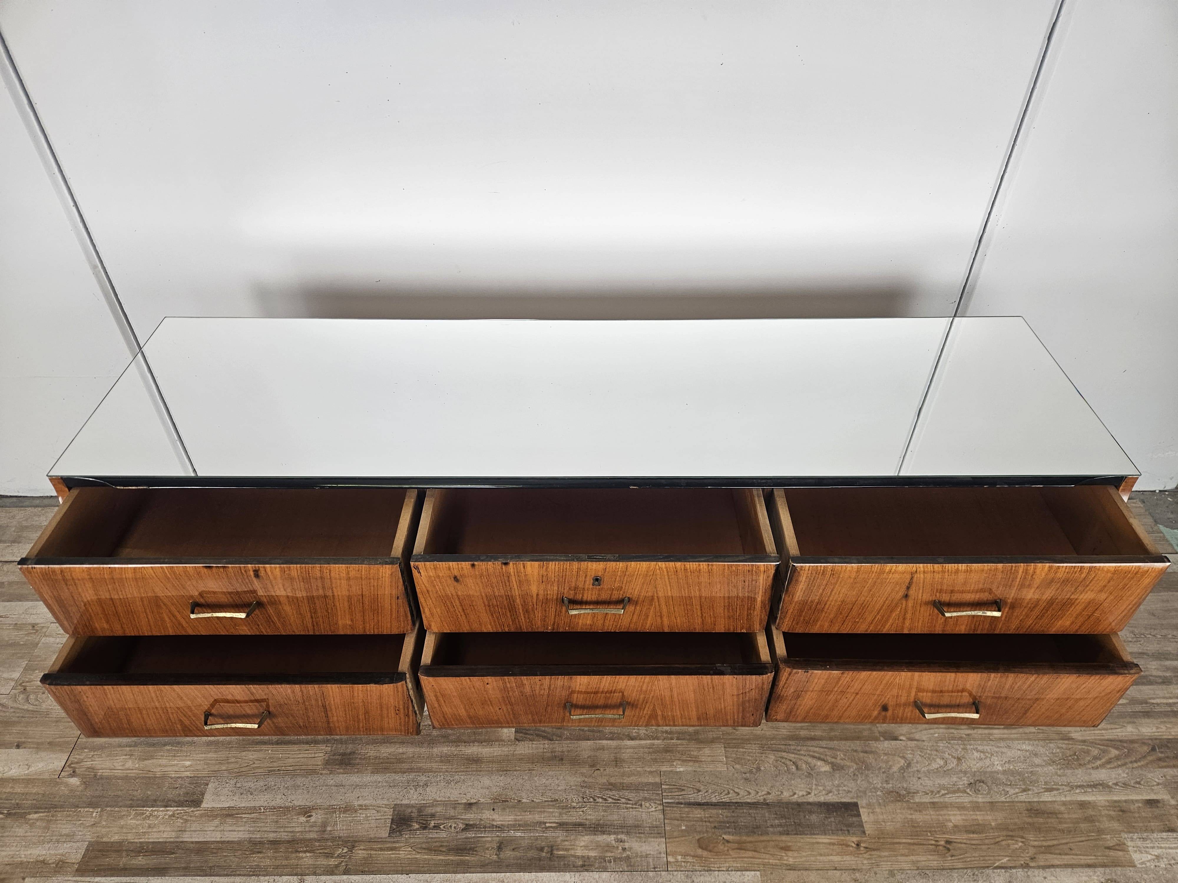 Mahogany burl chest of drawers with mirrored top