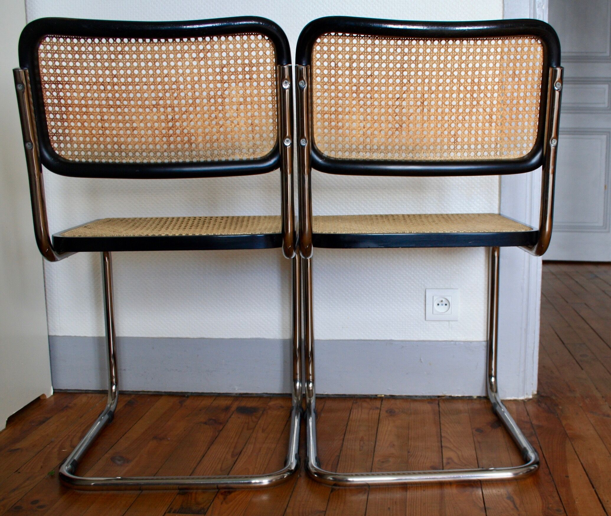 Chaises Cesca B32 par Marcel Breuer cannées