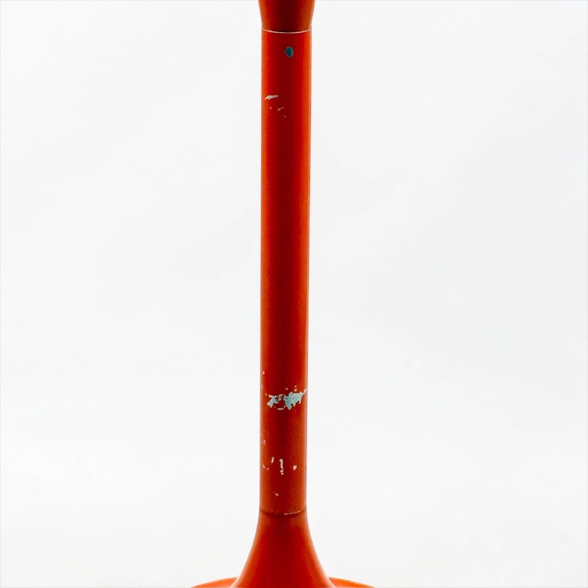Cendrier sur pied Space Age italien orange métal années 70