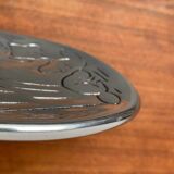 Vintage Canadian metal bowl with beaver decoration by Hoselton.