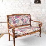 Ancienne banquette à motif floral