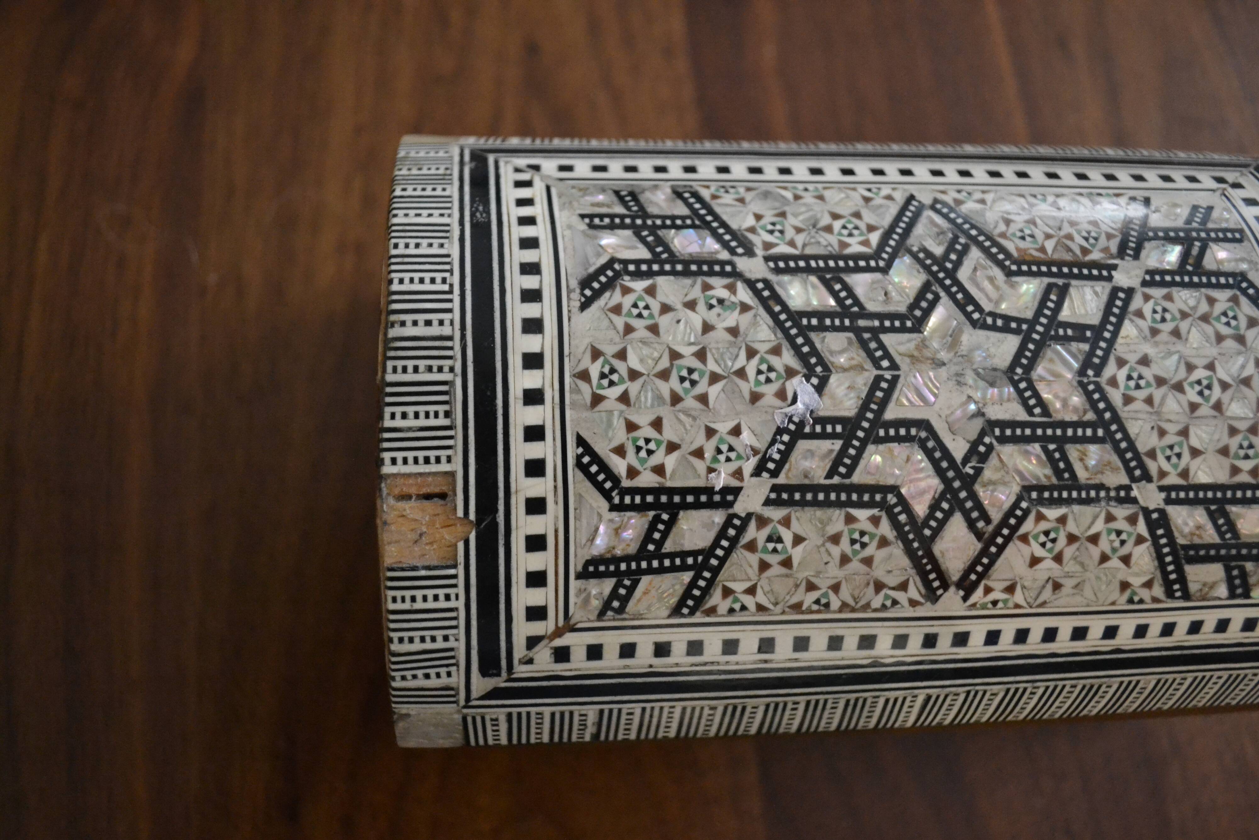 Syrian jewelry box