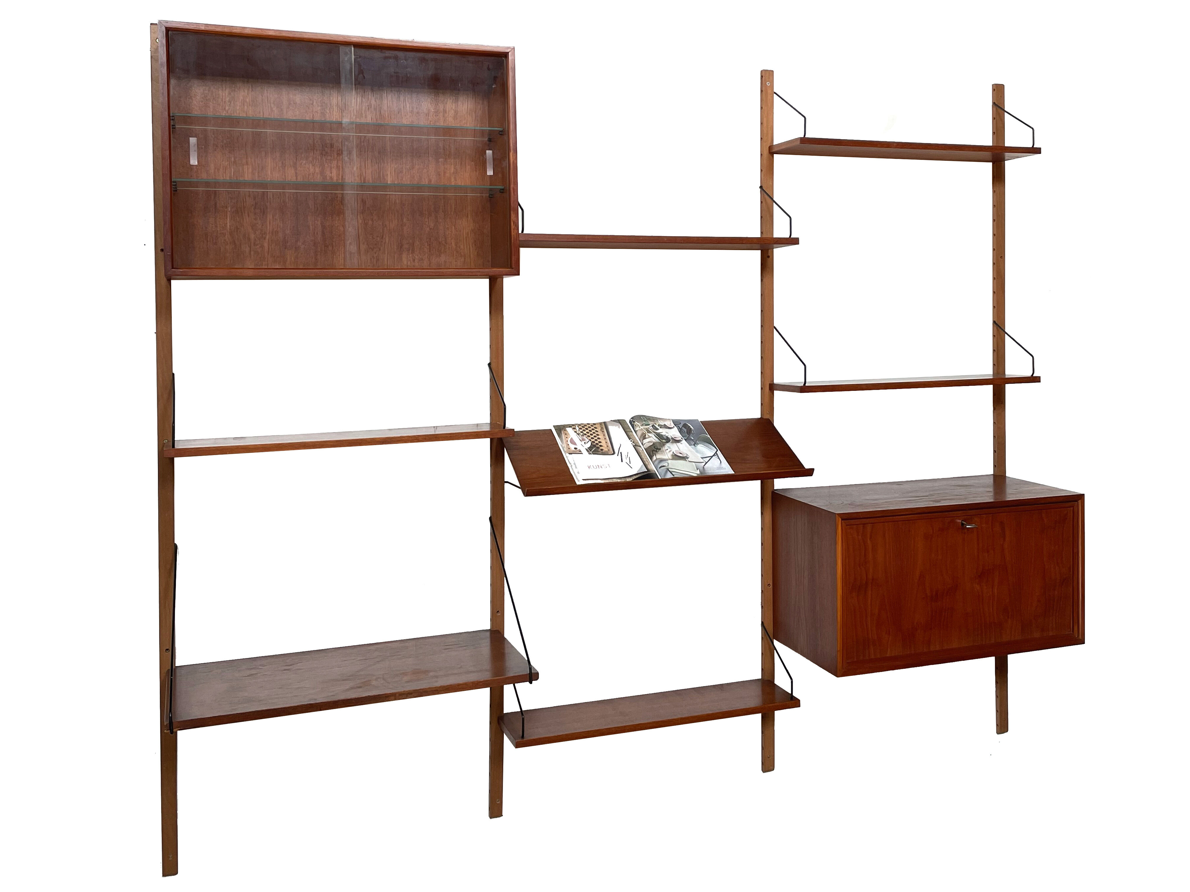 Vintage Poul Cadovius Royal System wall system wall unit
