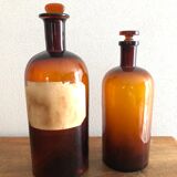 Anciens flacons de pharmacie verre brun