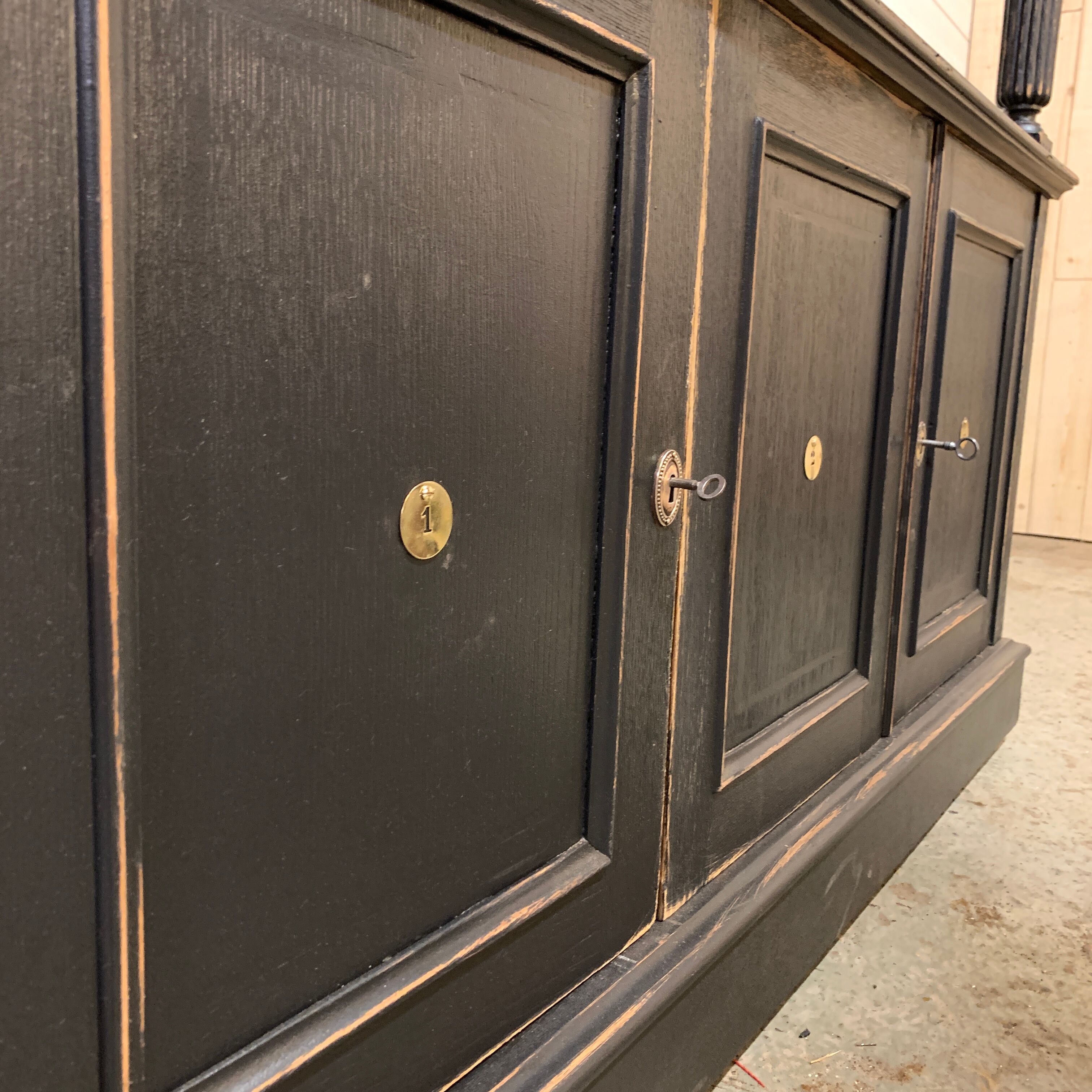 Former store counter display 1940