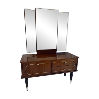 Scandinavian dressing table with triptych mirror