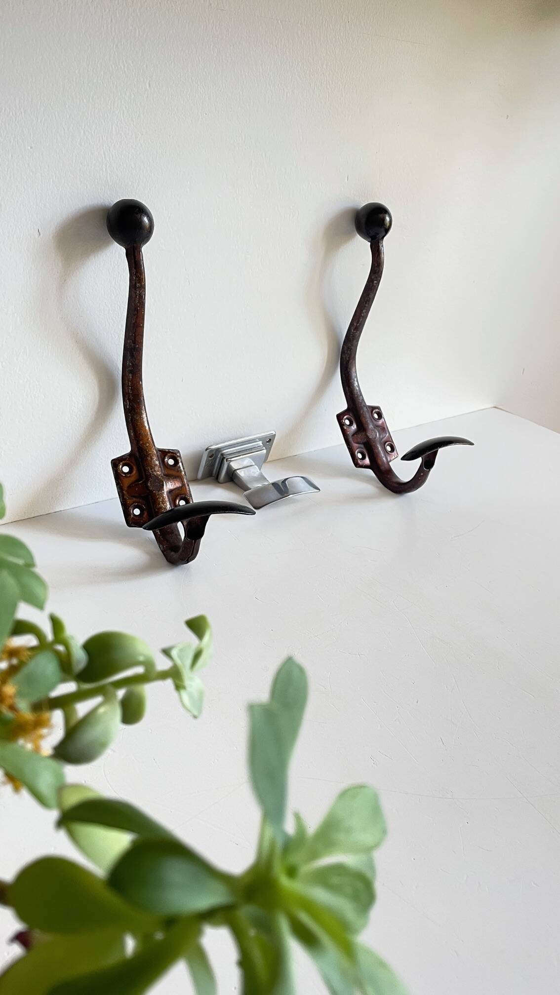 Pateres vintage metal patina