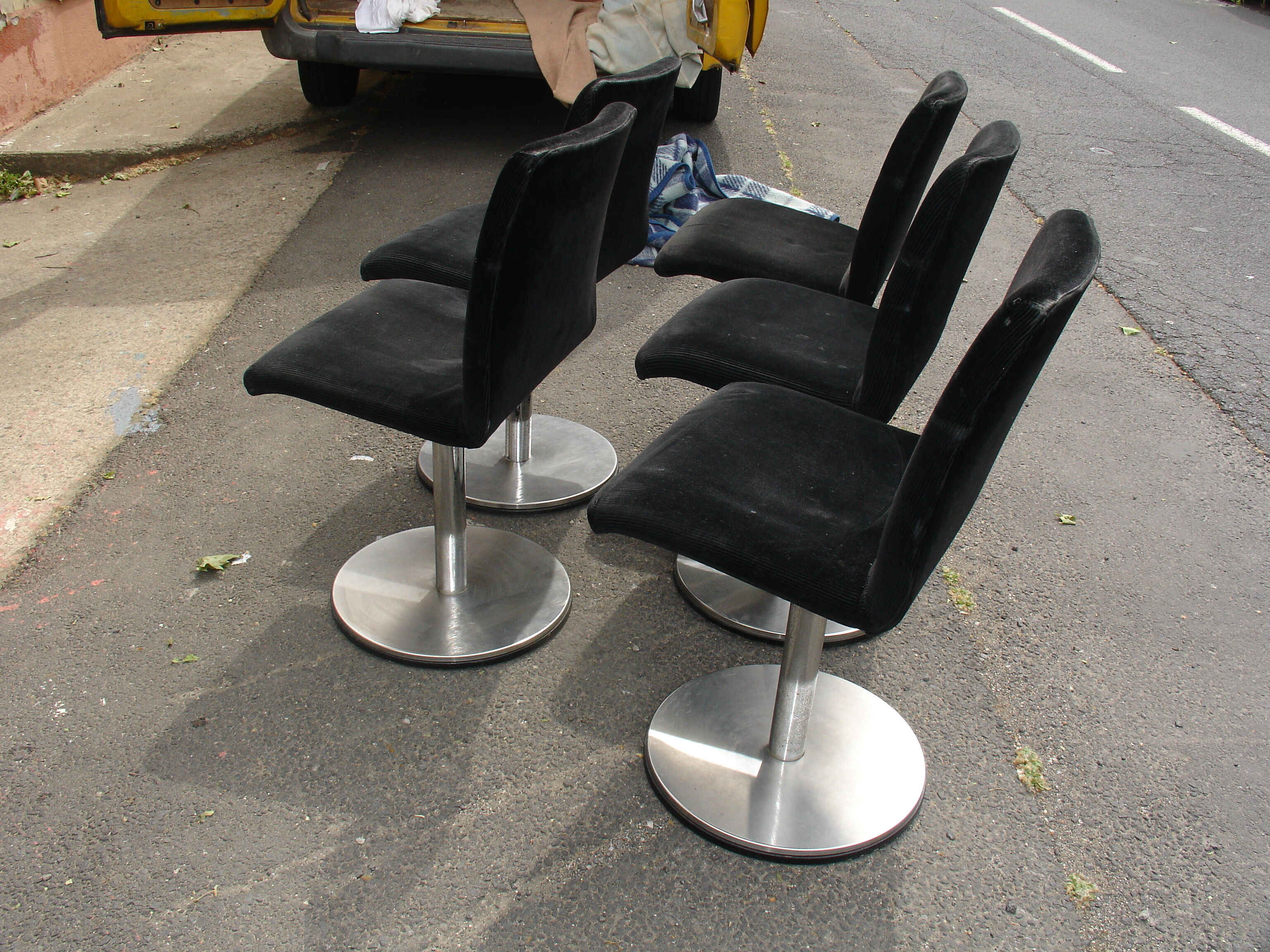 Série de 5 chaises pivotantes vers 1970