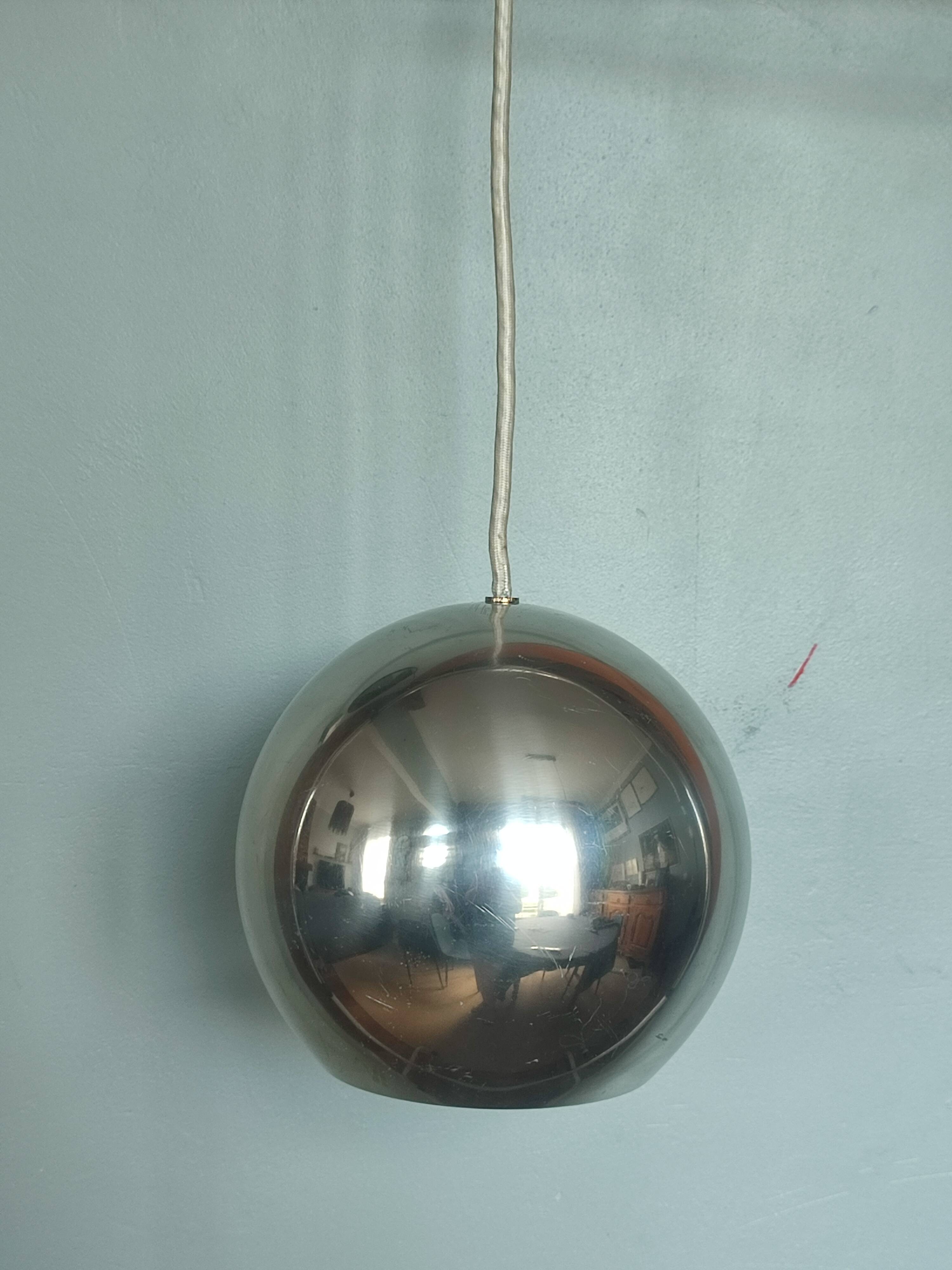 Suspension Topan attribuée à Verner Panton vintage