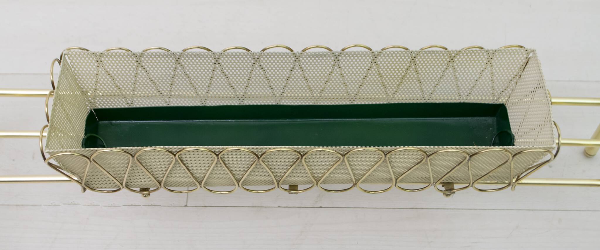 Attributed Gio Ponti Mid-Century Italian Spiral Brass Planter 1940