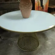Large round table – In the spirit of Warren Platner for Knoll – Ø 140 cm