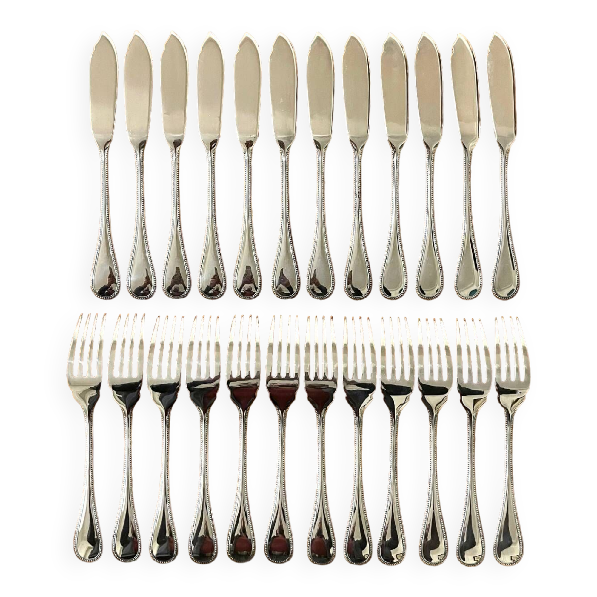 Christofle pearls 12 fish cutlery 24 pieces excellent condition