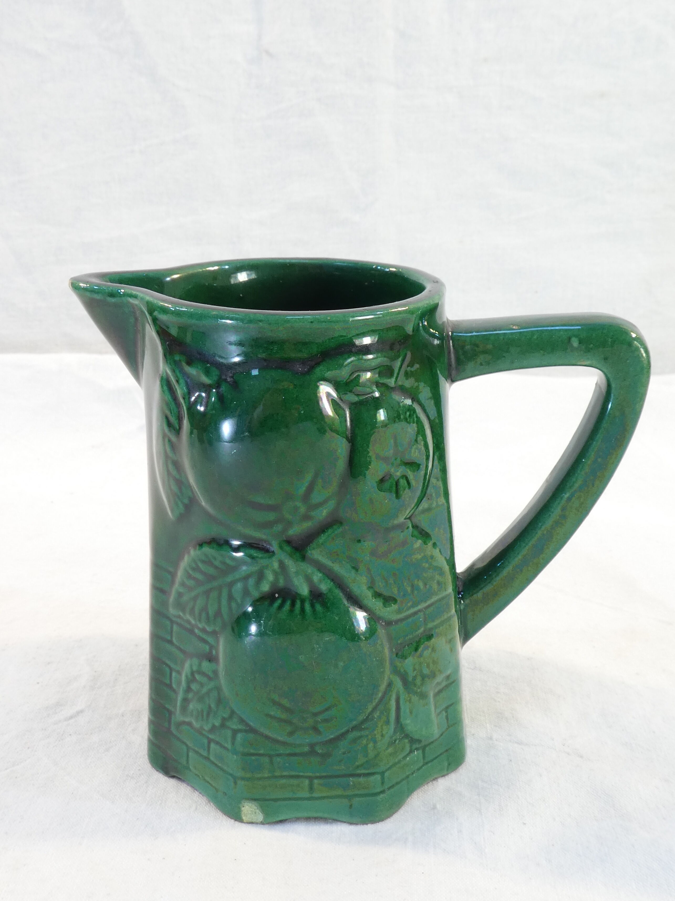 Pitcher vintage green slurry in faience of st clement with fruit