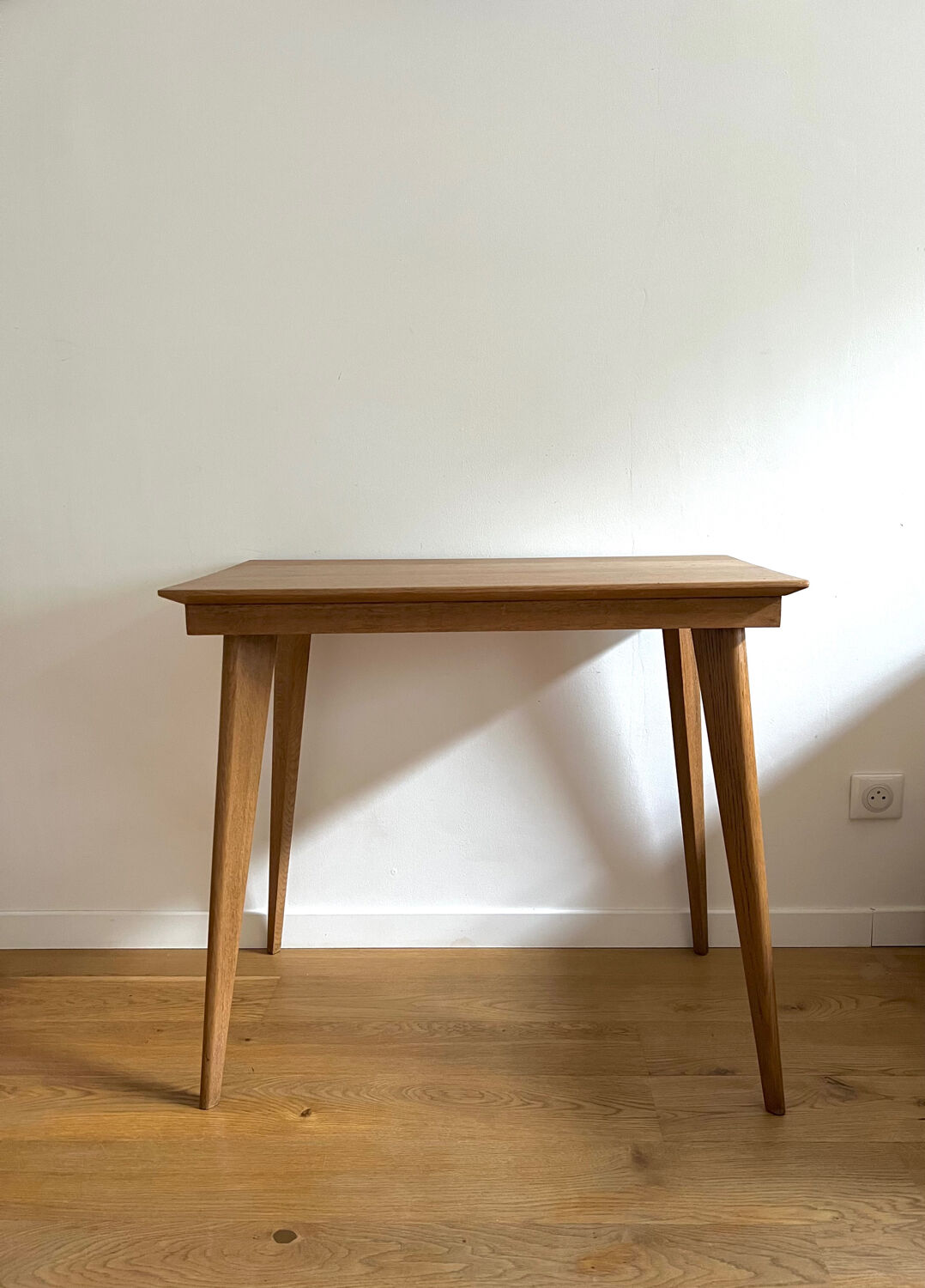 Side table with compass legs