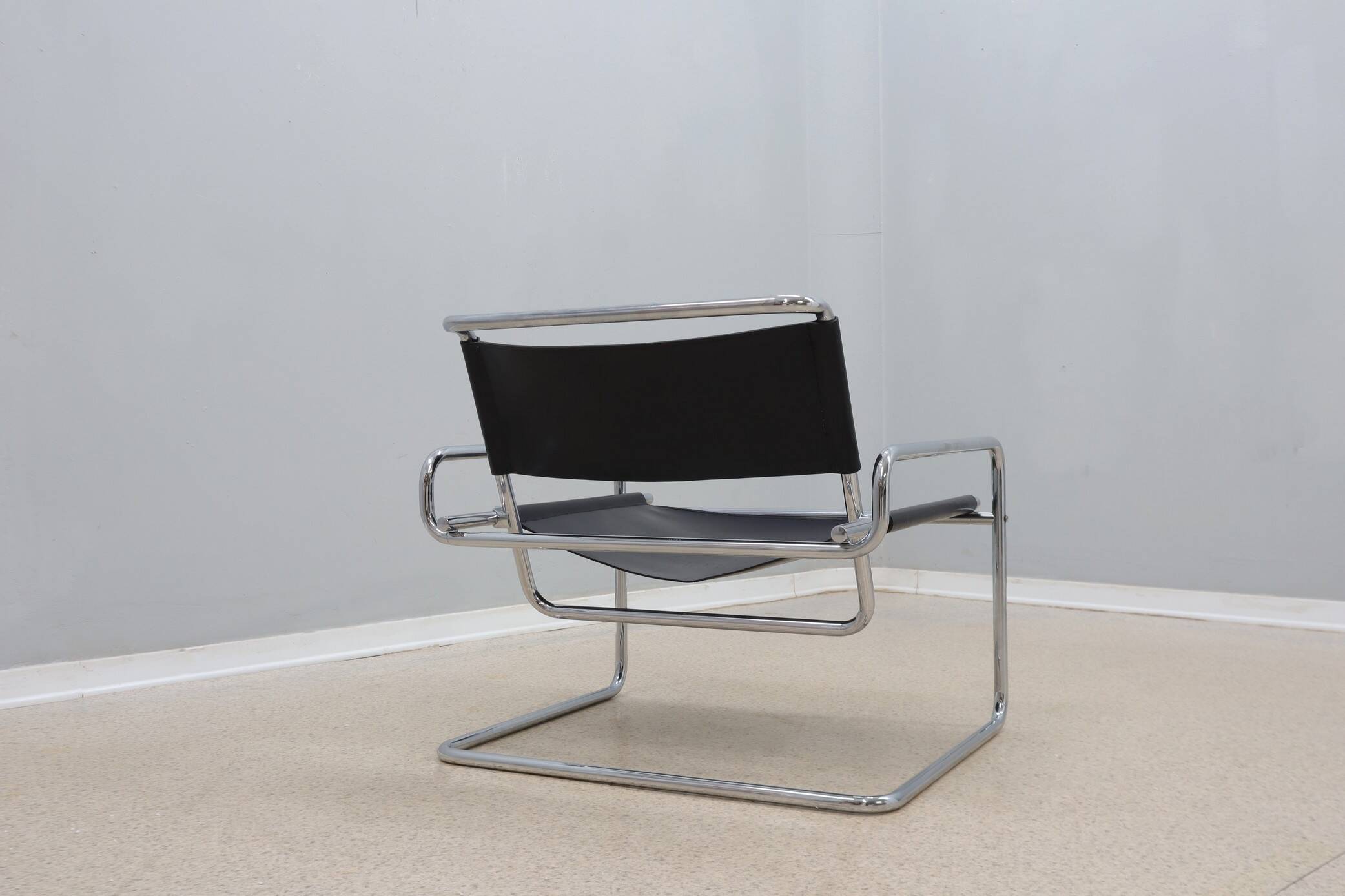 Luigi saccardo leather armchair arrmet 1970s