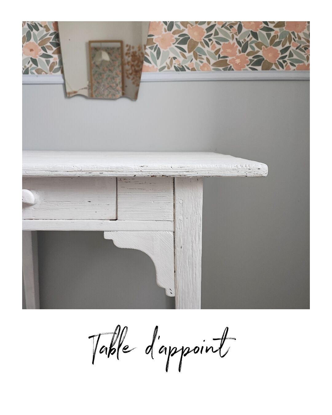 Table d'appoint blanche
