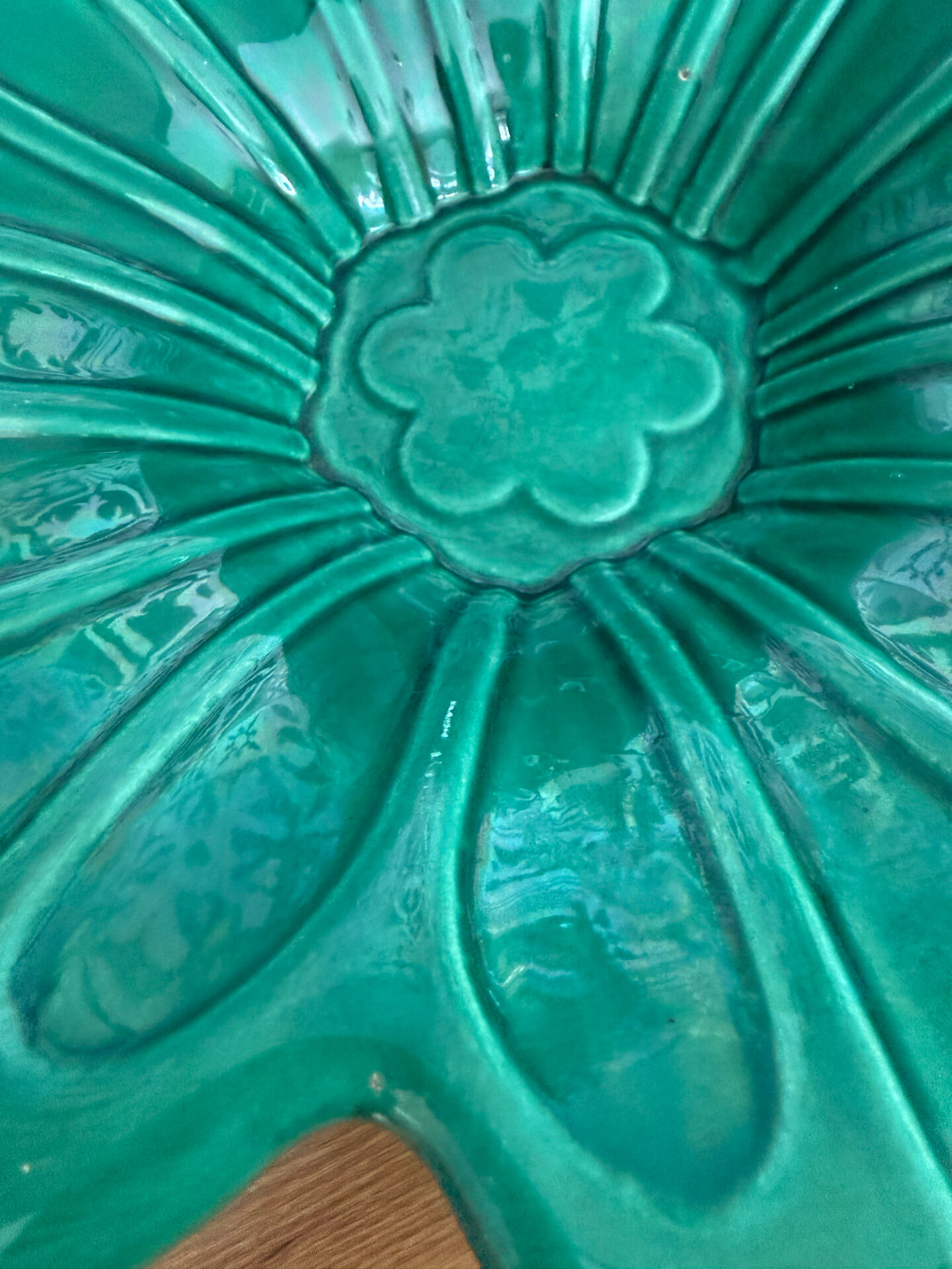 large hollow ceramic bowl in emerald green, CAB Bordeaux