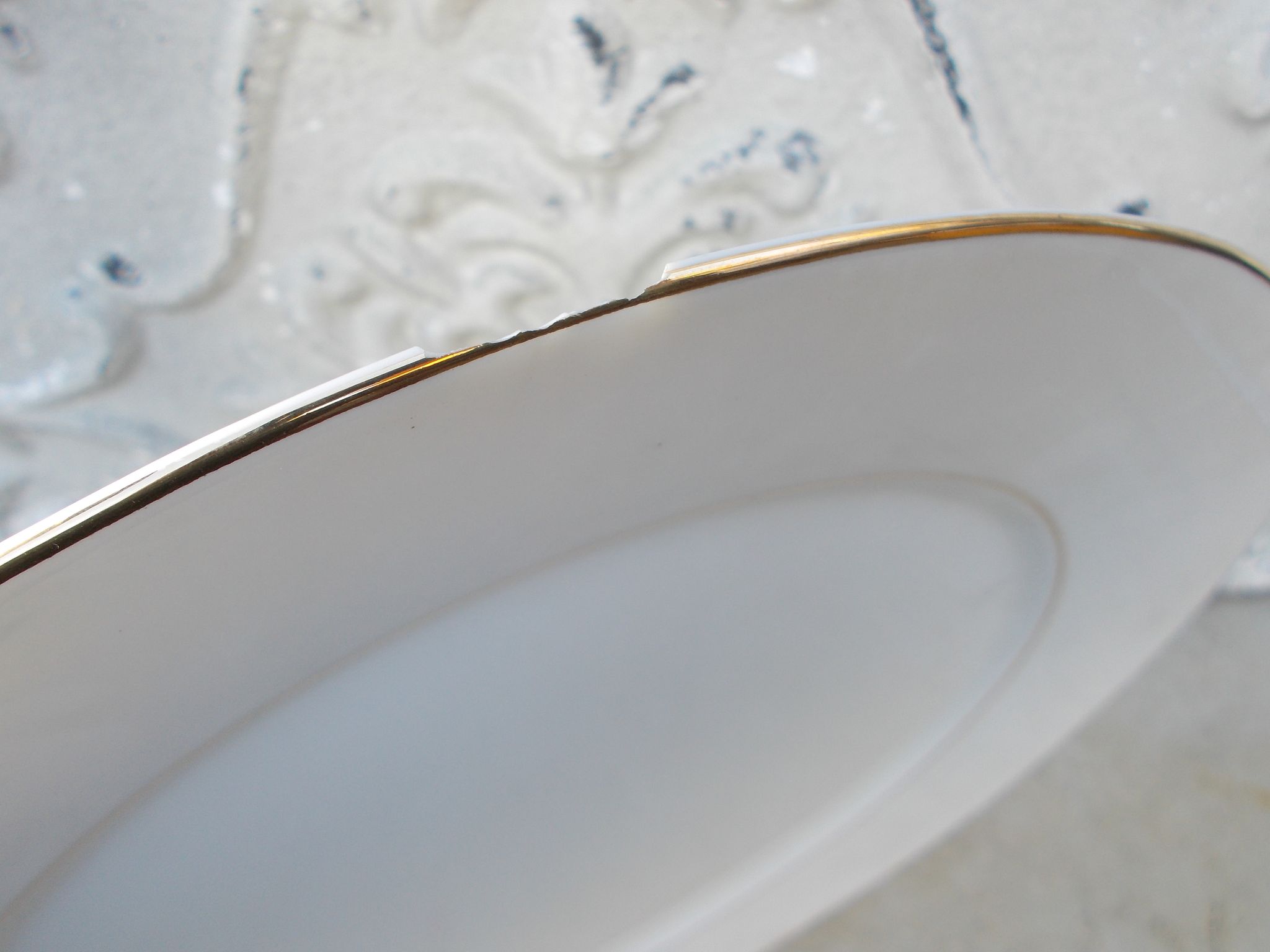 8 presentation plates or serving dishes Limoges porcelain