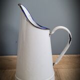 Broc enamelled white