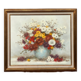 Nature morte signée avec des chrysanthèmes. Huile sur toile.