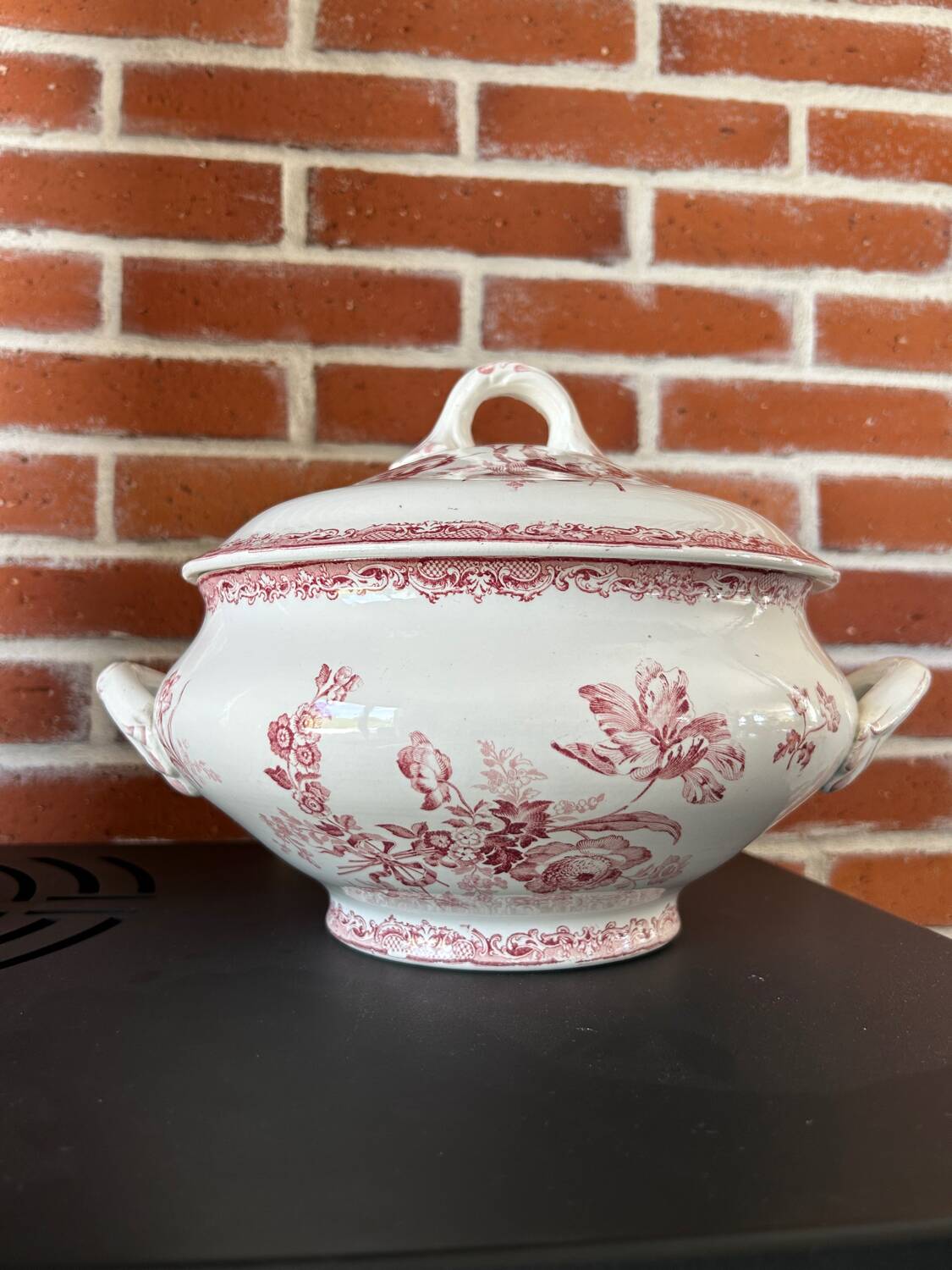 Antique ironstone soup tureen Sarreguemines Fontanges