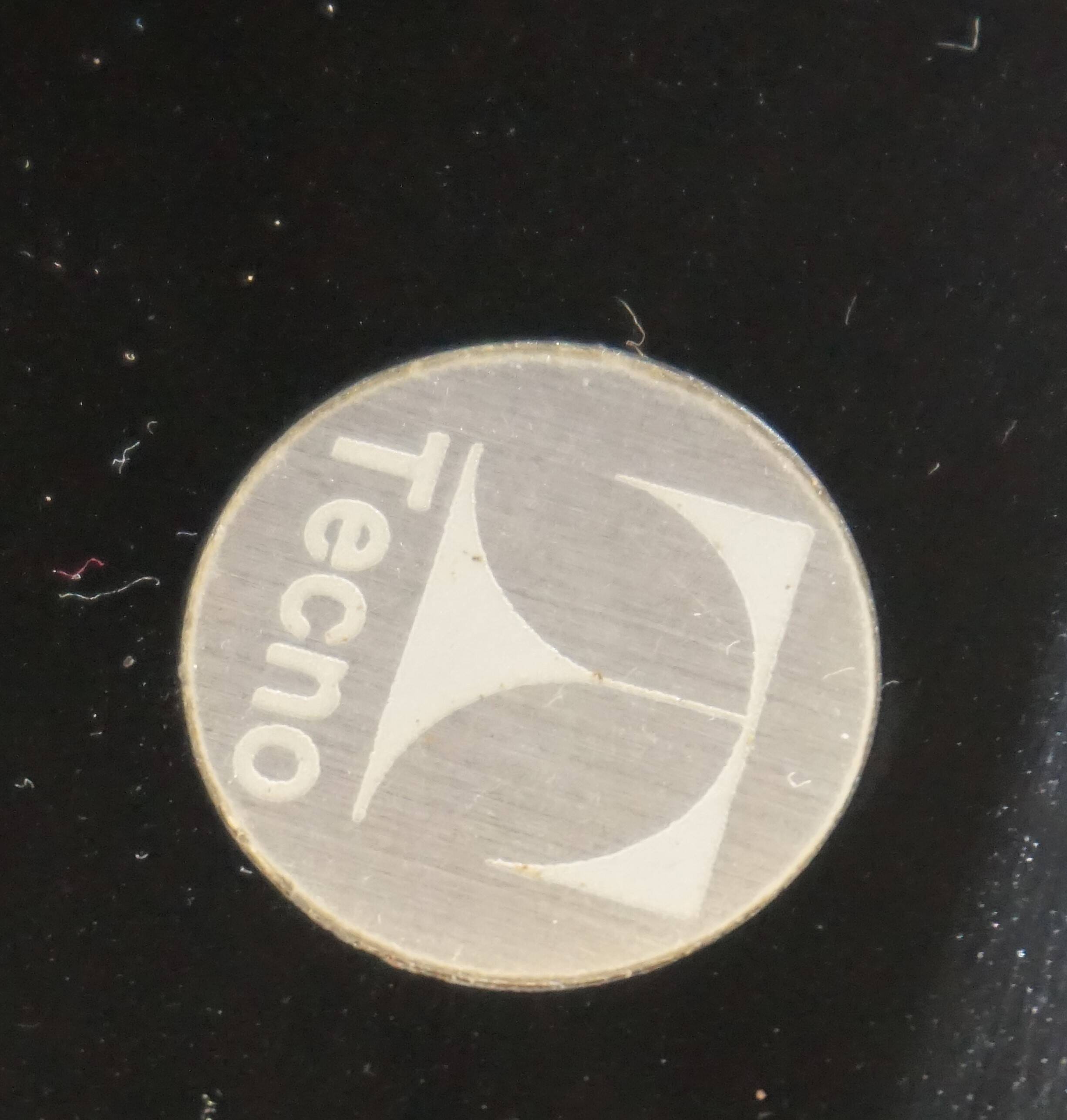 Fauteuil lounge Tecno avec structure en laque piano, 1970