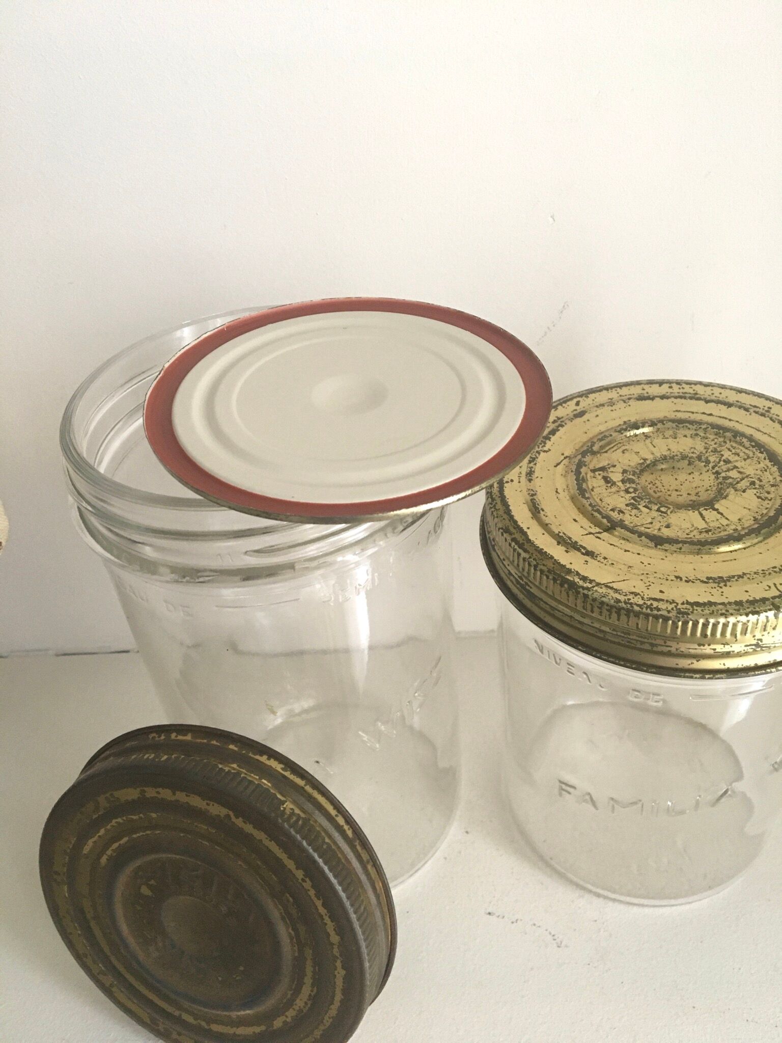Two Jars Weiss glass and metal lid