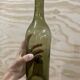 Bouteille ancienne verre verte forme libre