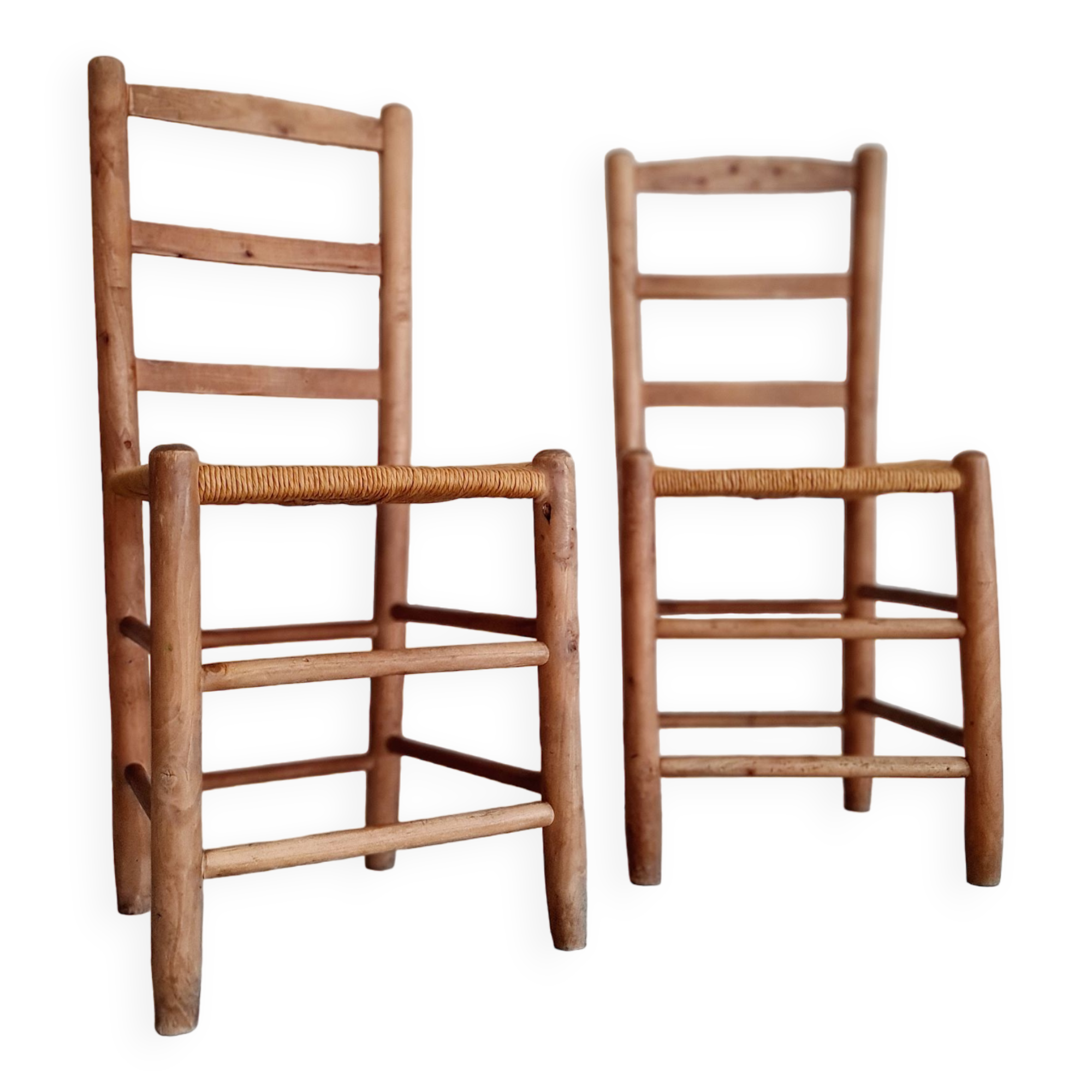 Paire de chaises en bois et paille
