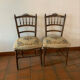 Paires de chaises tissu fleuri aux dames de France
