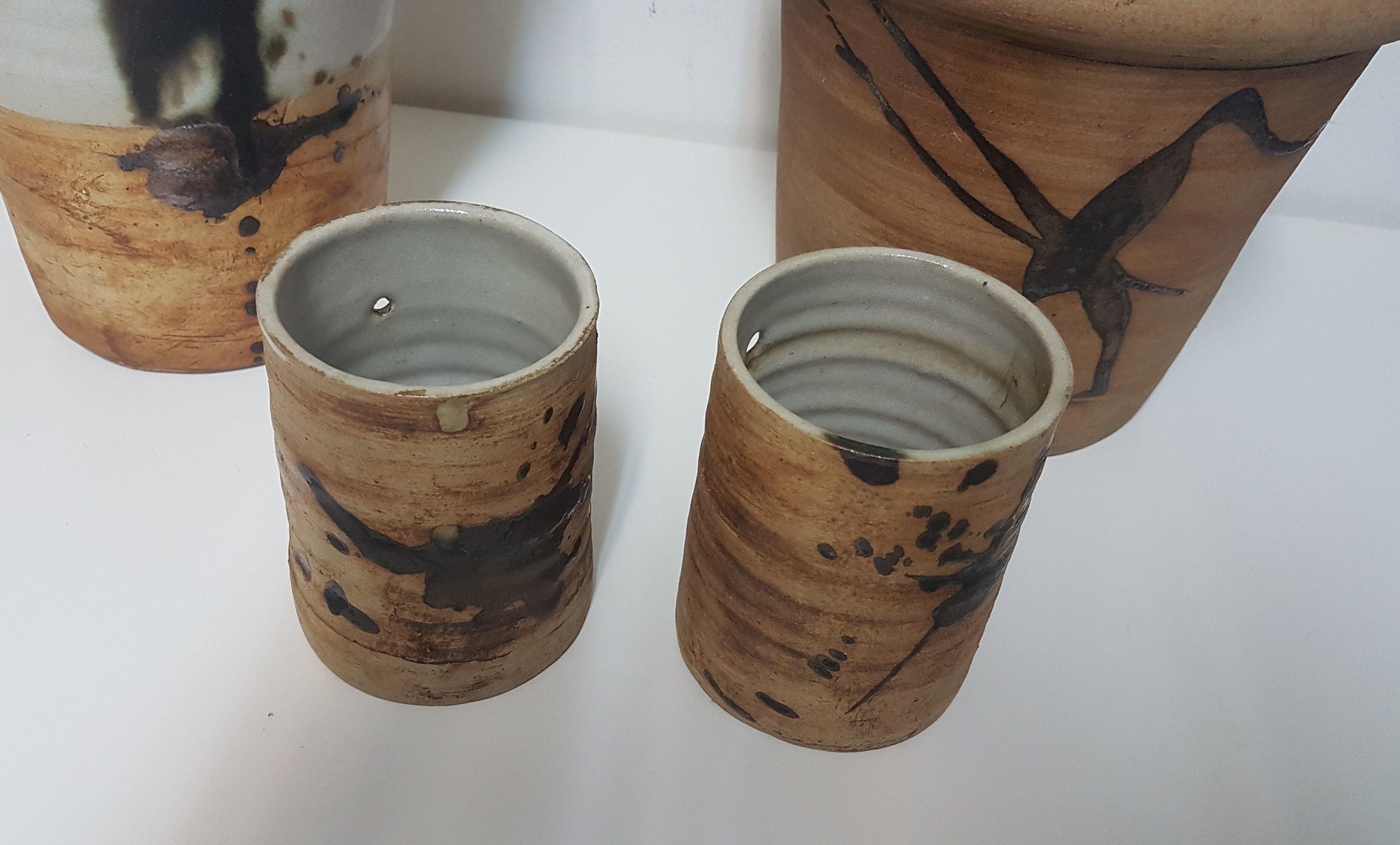 Lot de 4 pièces en céramique Poterie du Colombier décor tachiste