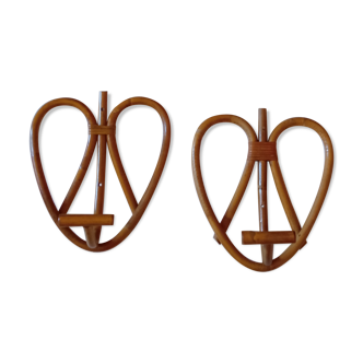 Pair of bamboo hooks