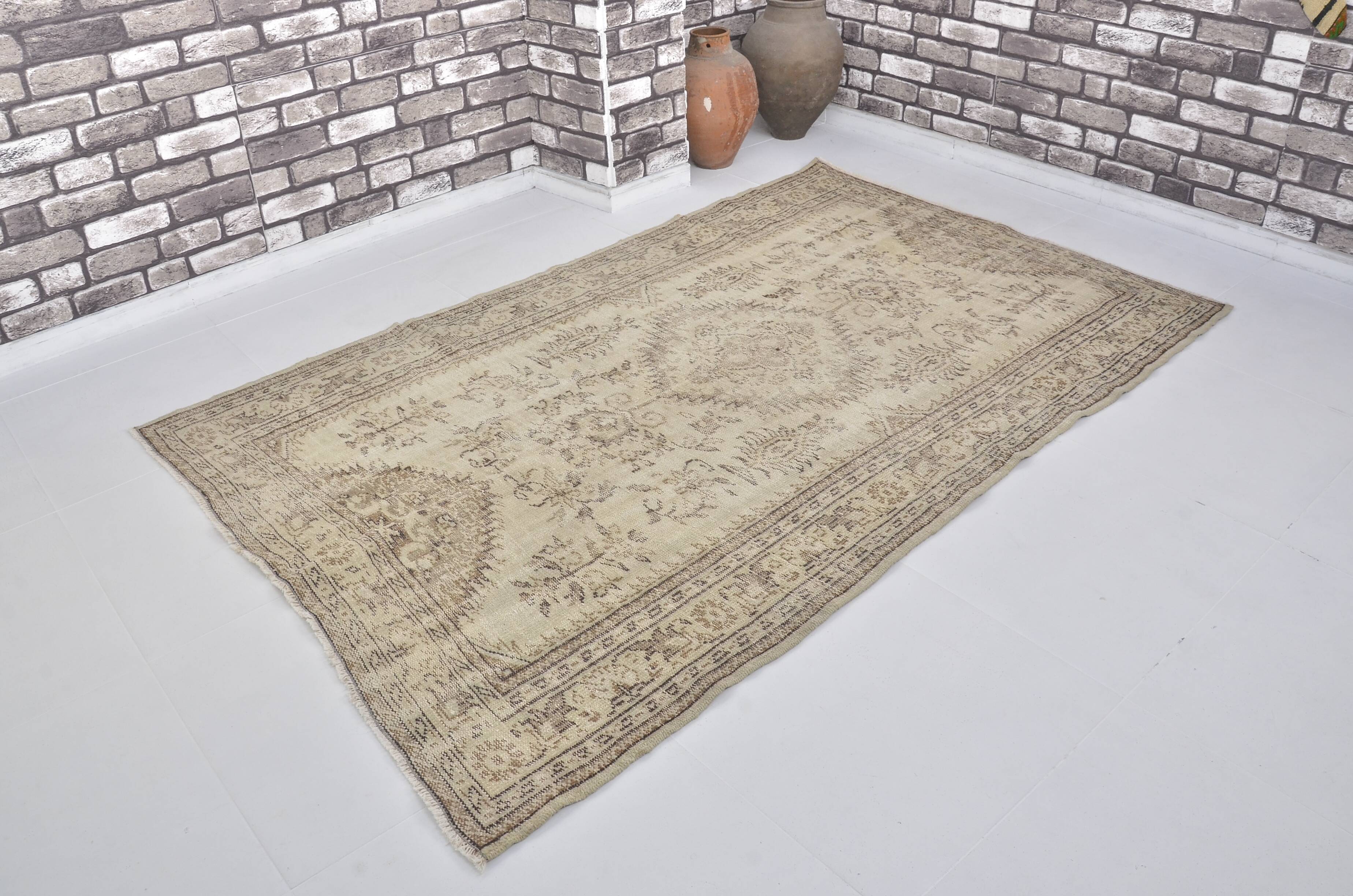 Tapis Oushak beige