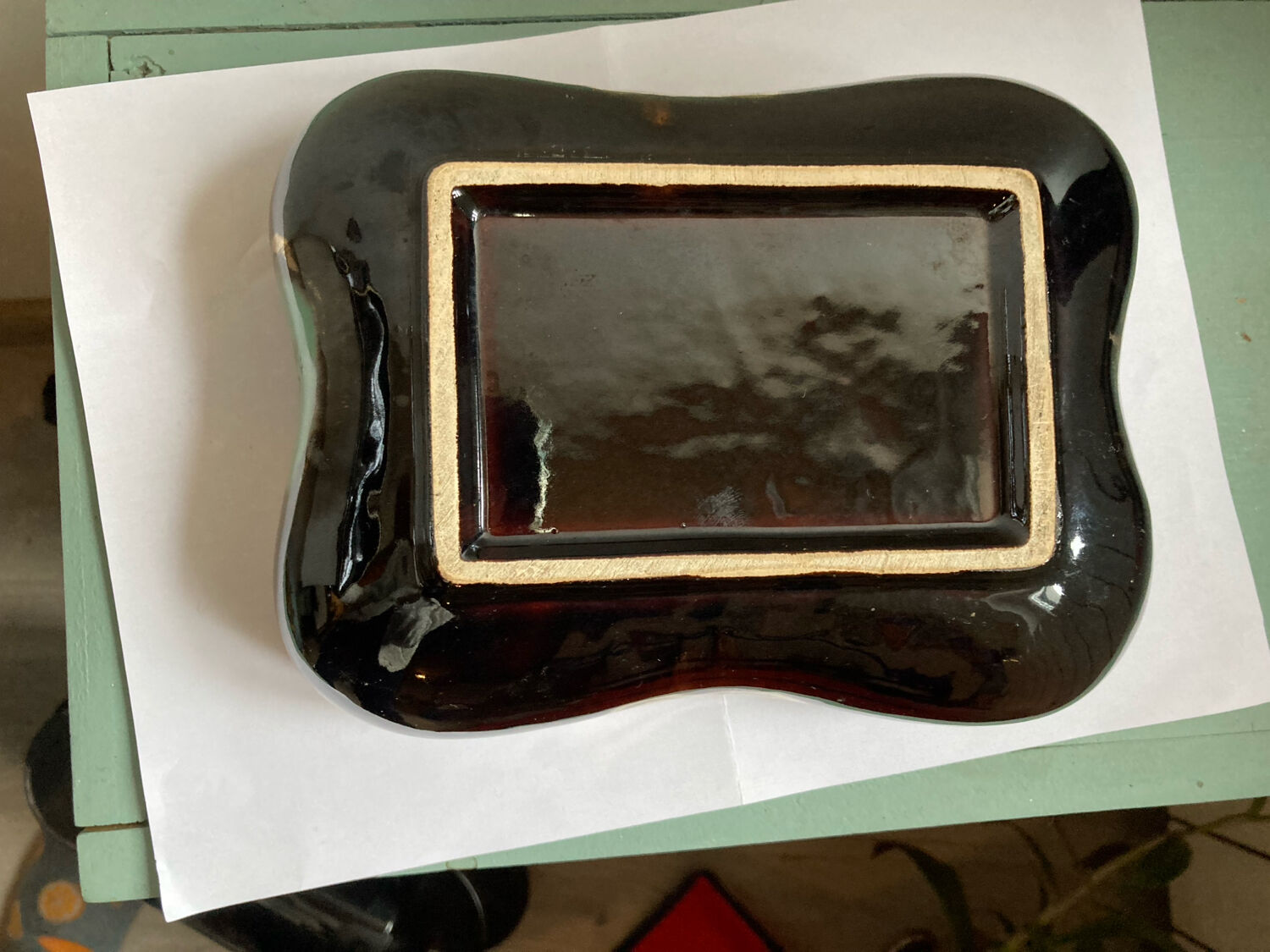 Bonbonnière or ceramic cake box