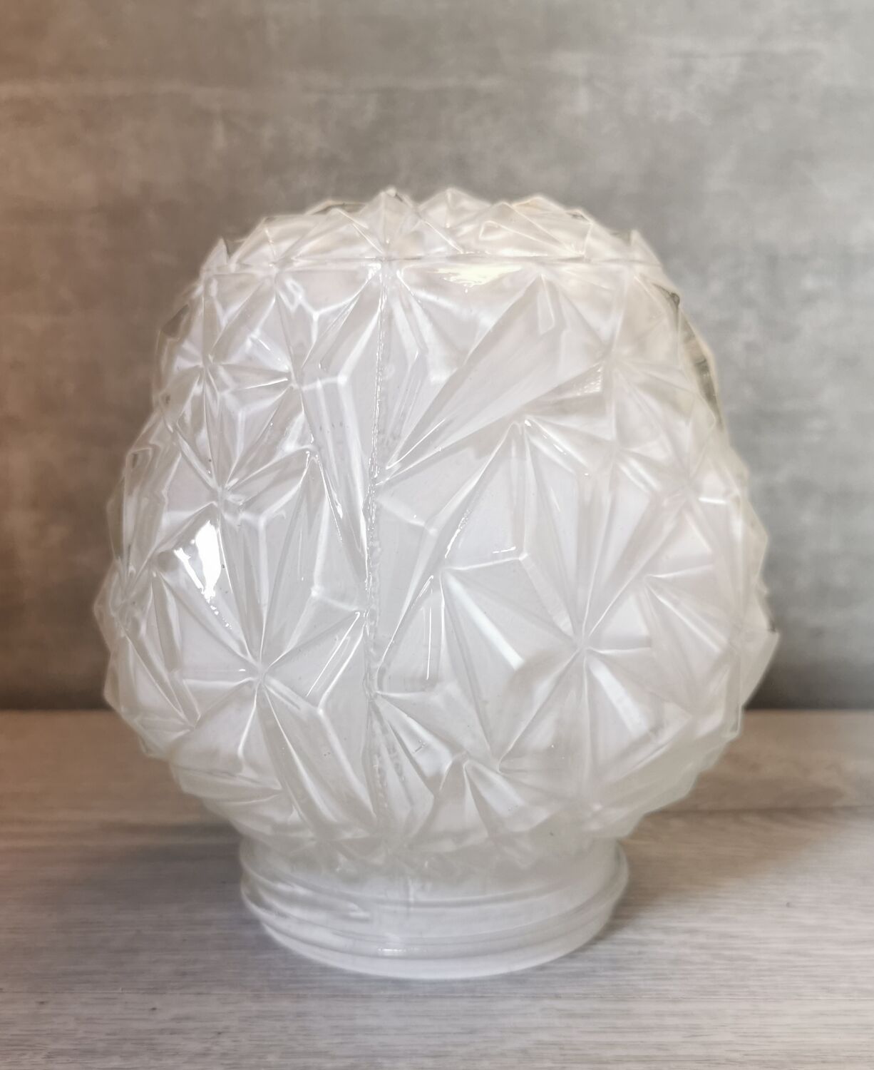 Vintage lamp brand delmas