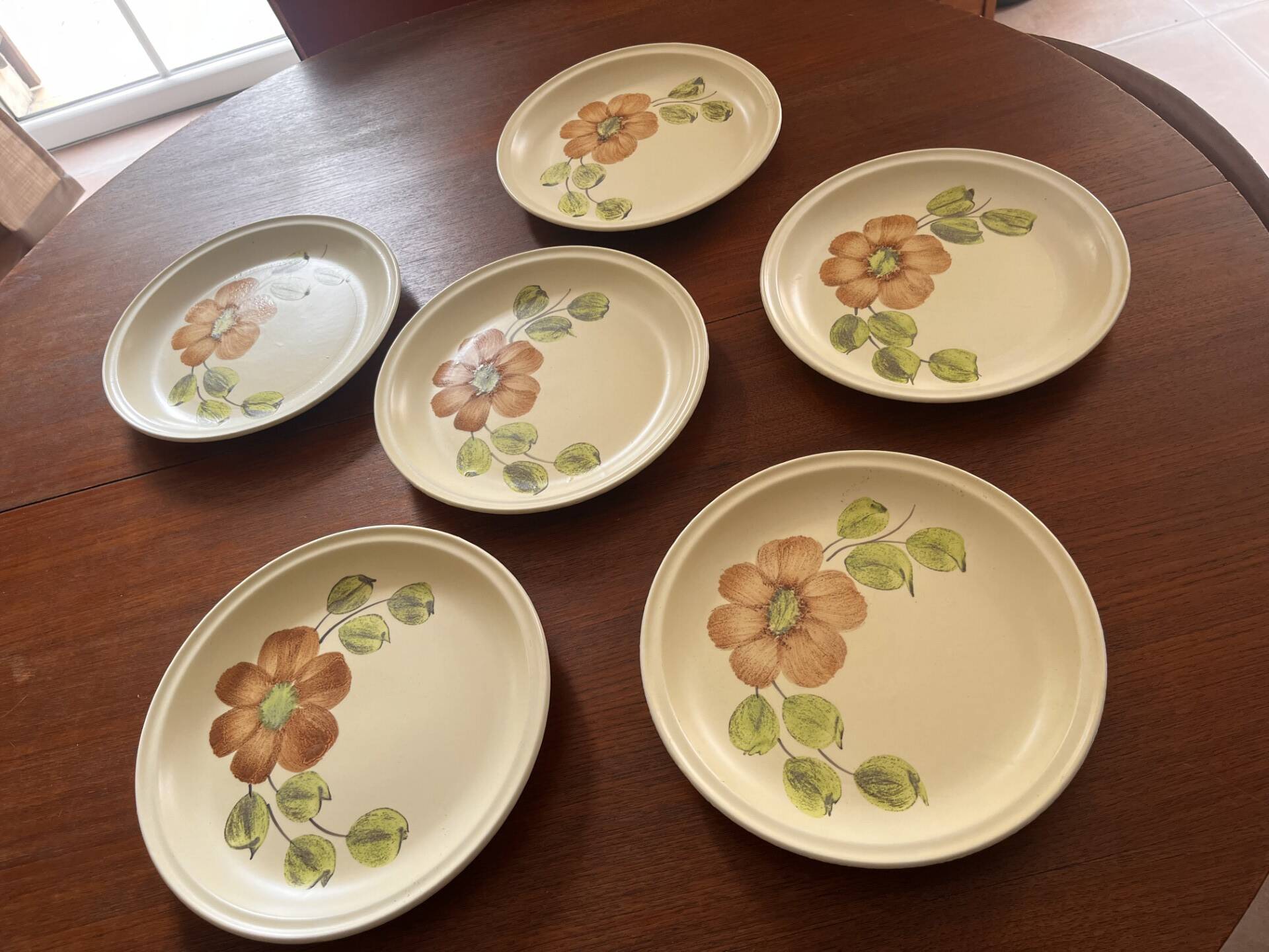 6 plates from the Ateliers d’Art du Revernay France