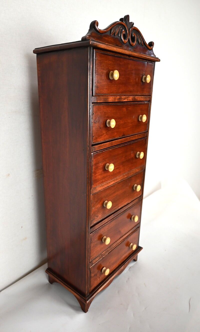 Mahogany drawer cabinet – 1960
