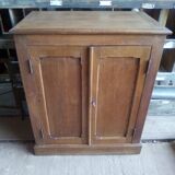 Parisian 2-door oak buffet