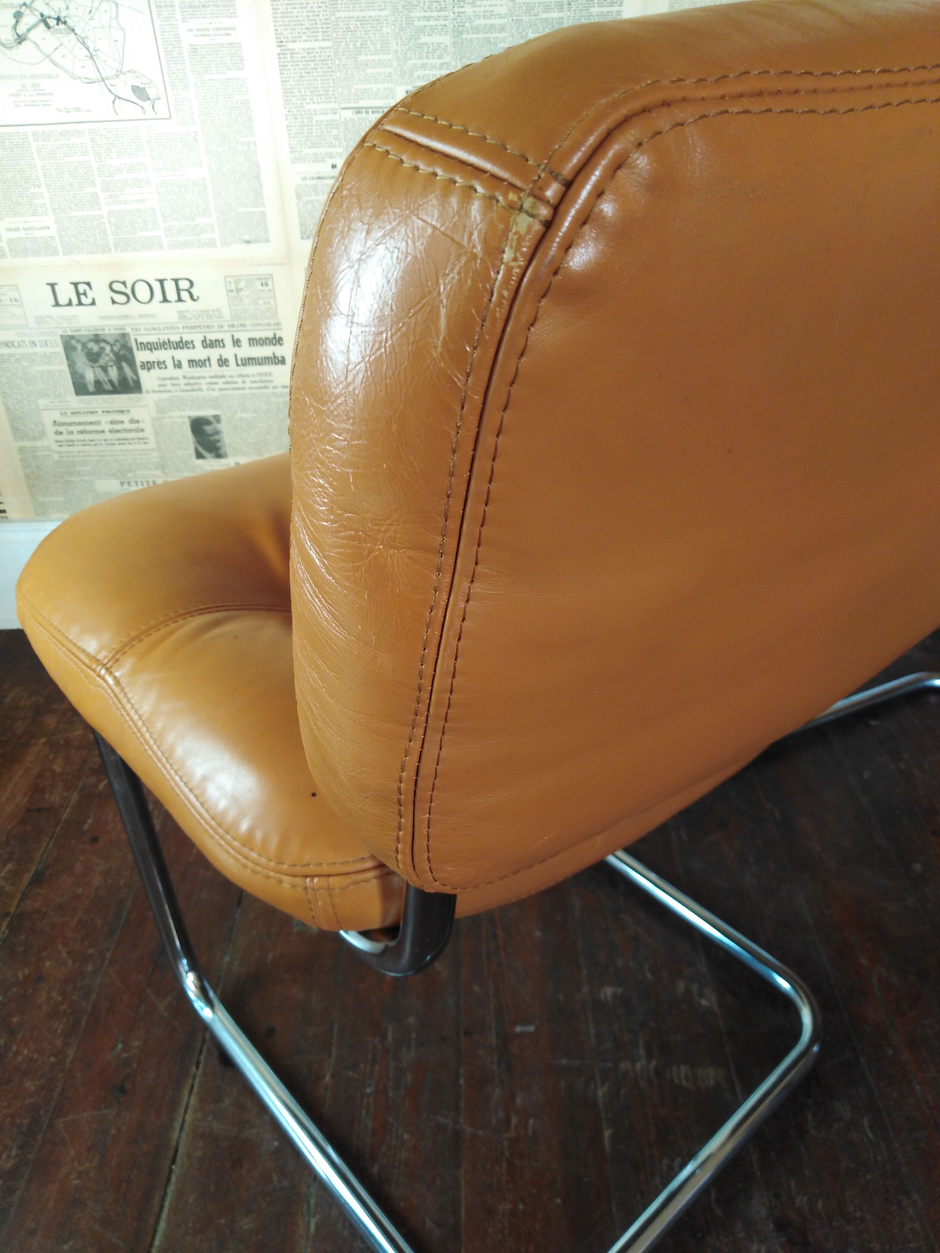 Two chairs, roche bobois, 70s