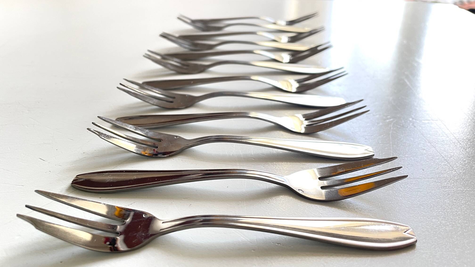 12 Fourchettes à DESSERT Inox Vintage