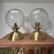 Paire d’appliques murales - ou plafonniers - boules
