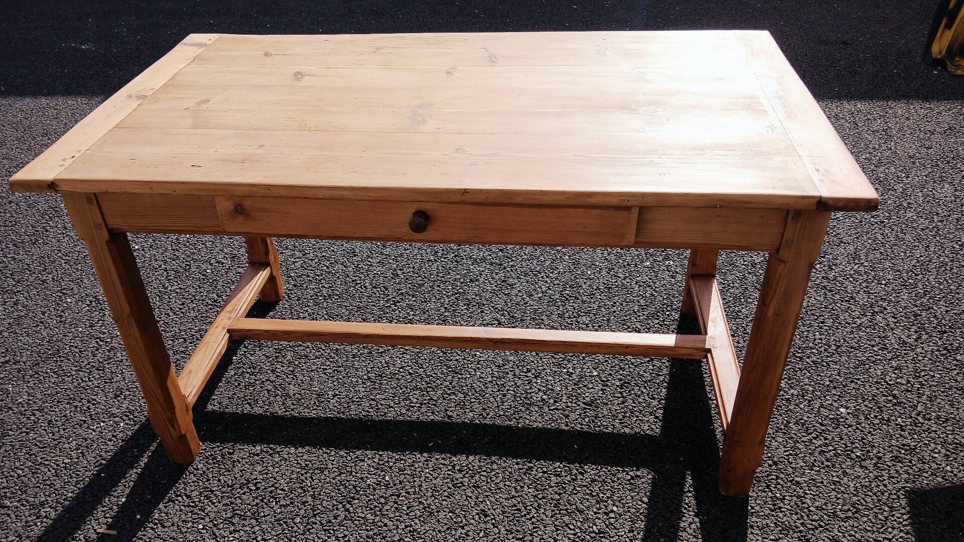 Small farmhouse table