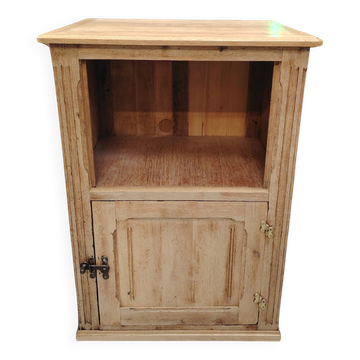 Old Wooden Icebox Stripped – 1930