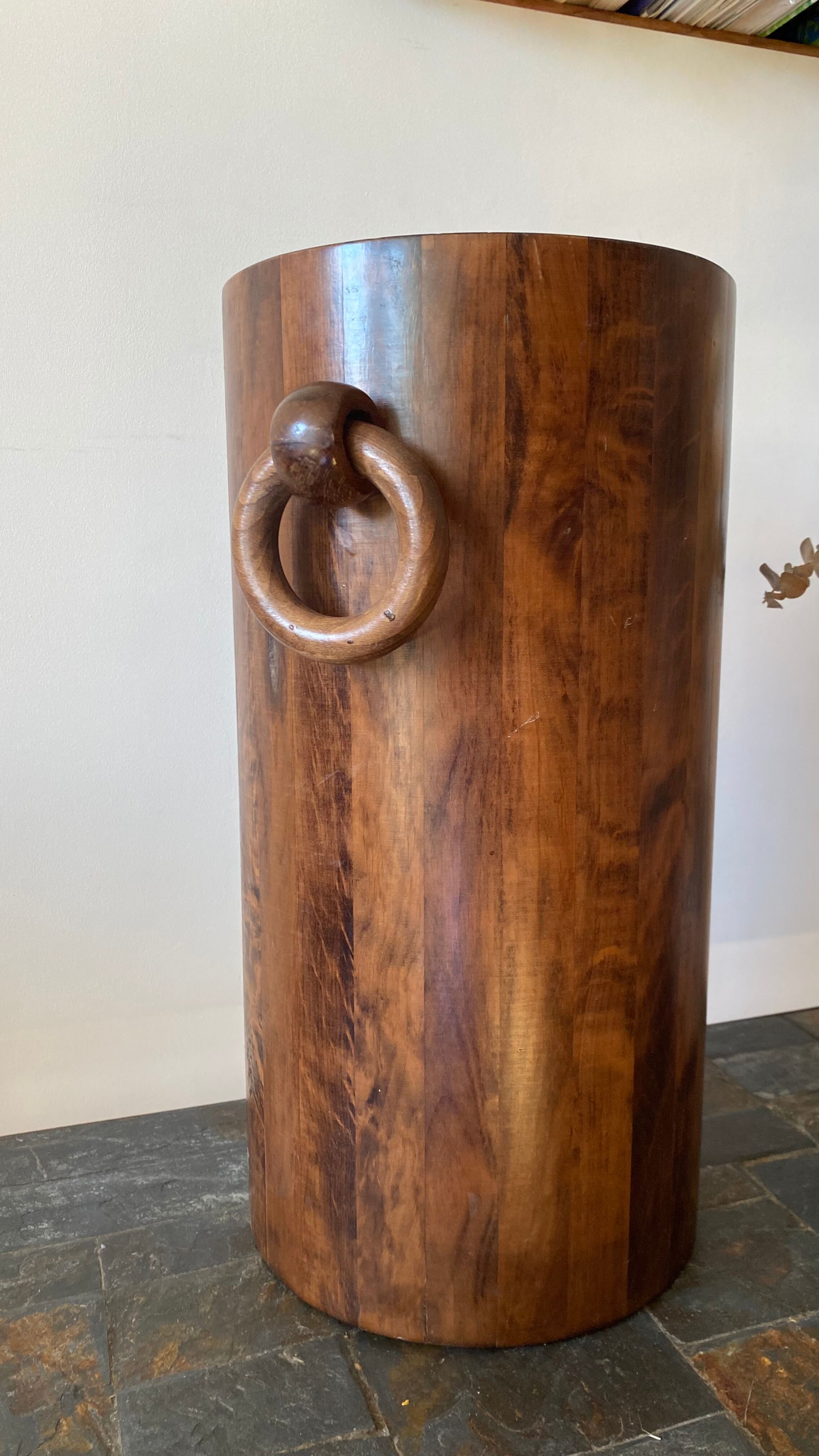 Wooden umbrella door