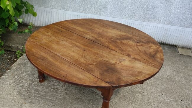 Table ronde basse